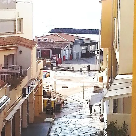 Vue Mer, 2 Piscines Privées Transats Et Pataugeoire * Agde